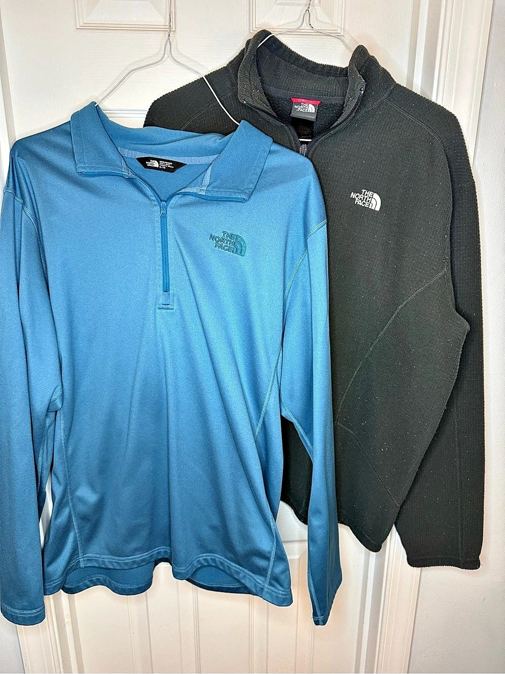 The North Face Quarter Zip Pullovers Lot XL Grey & Blue